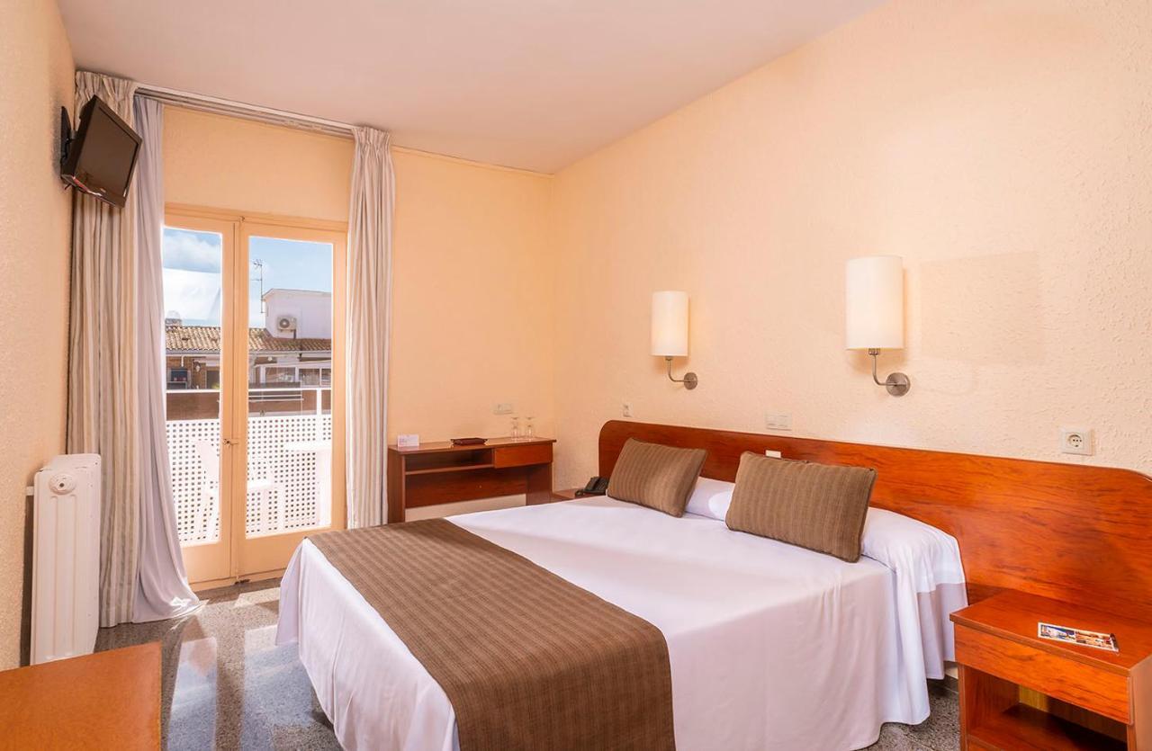 Double Room Pool View