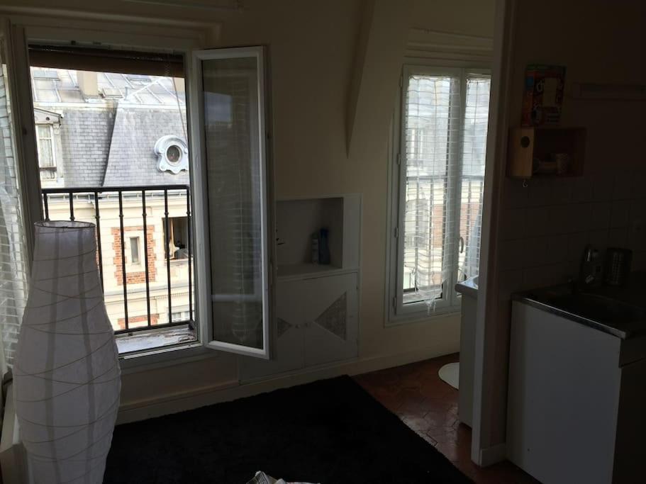 Double or Twin Room Side Sea View