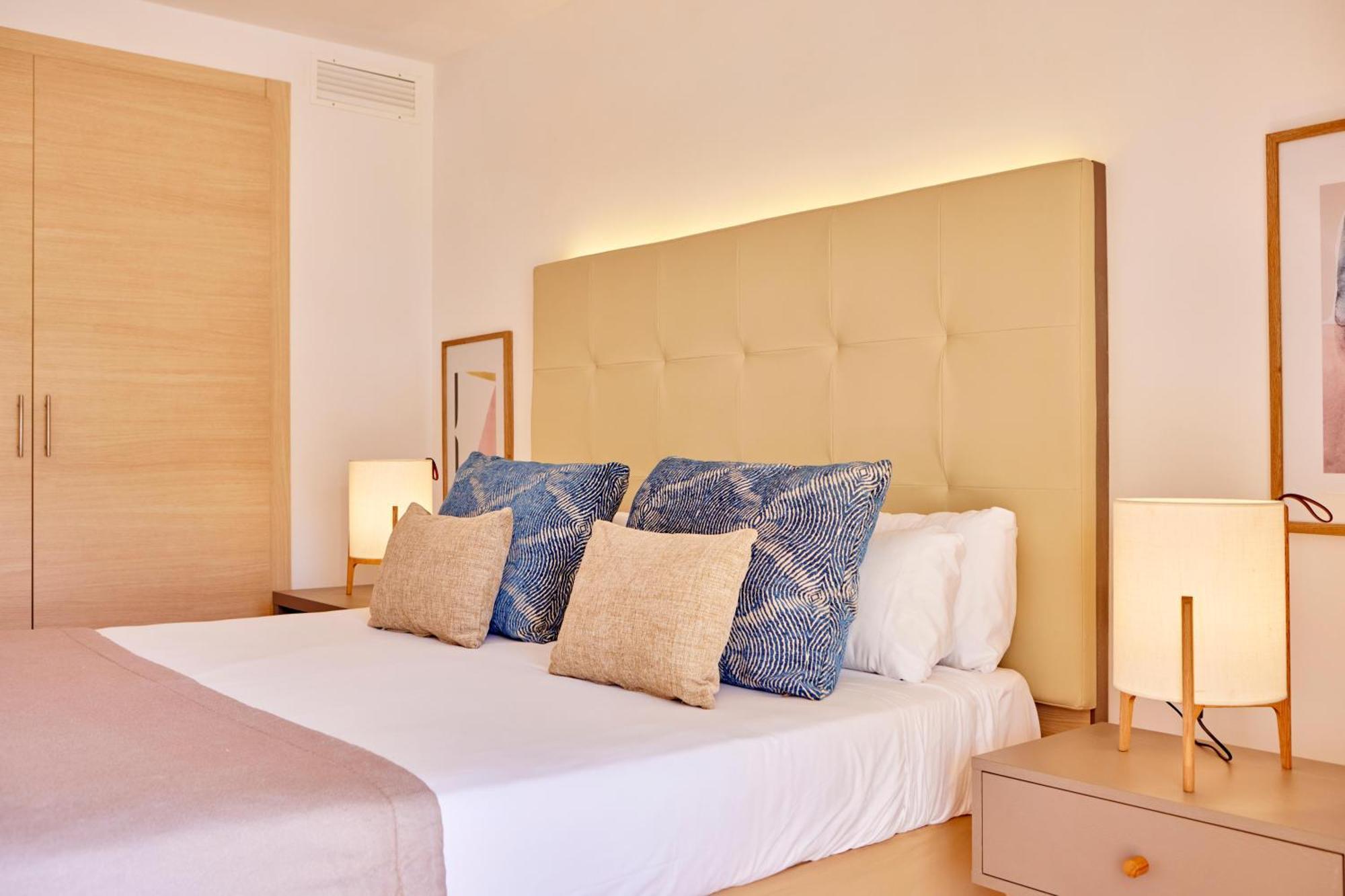 One-Bedroom Suite Private Pool