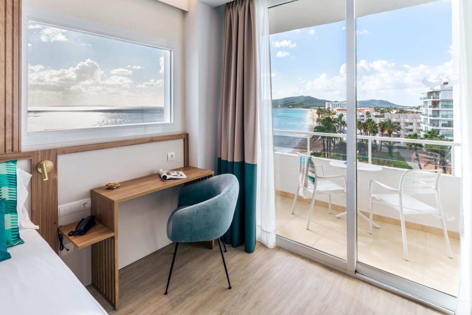 Habitación Doble Superior con vistas al mar - 2 camas