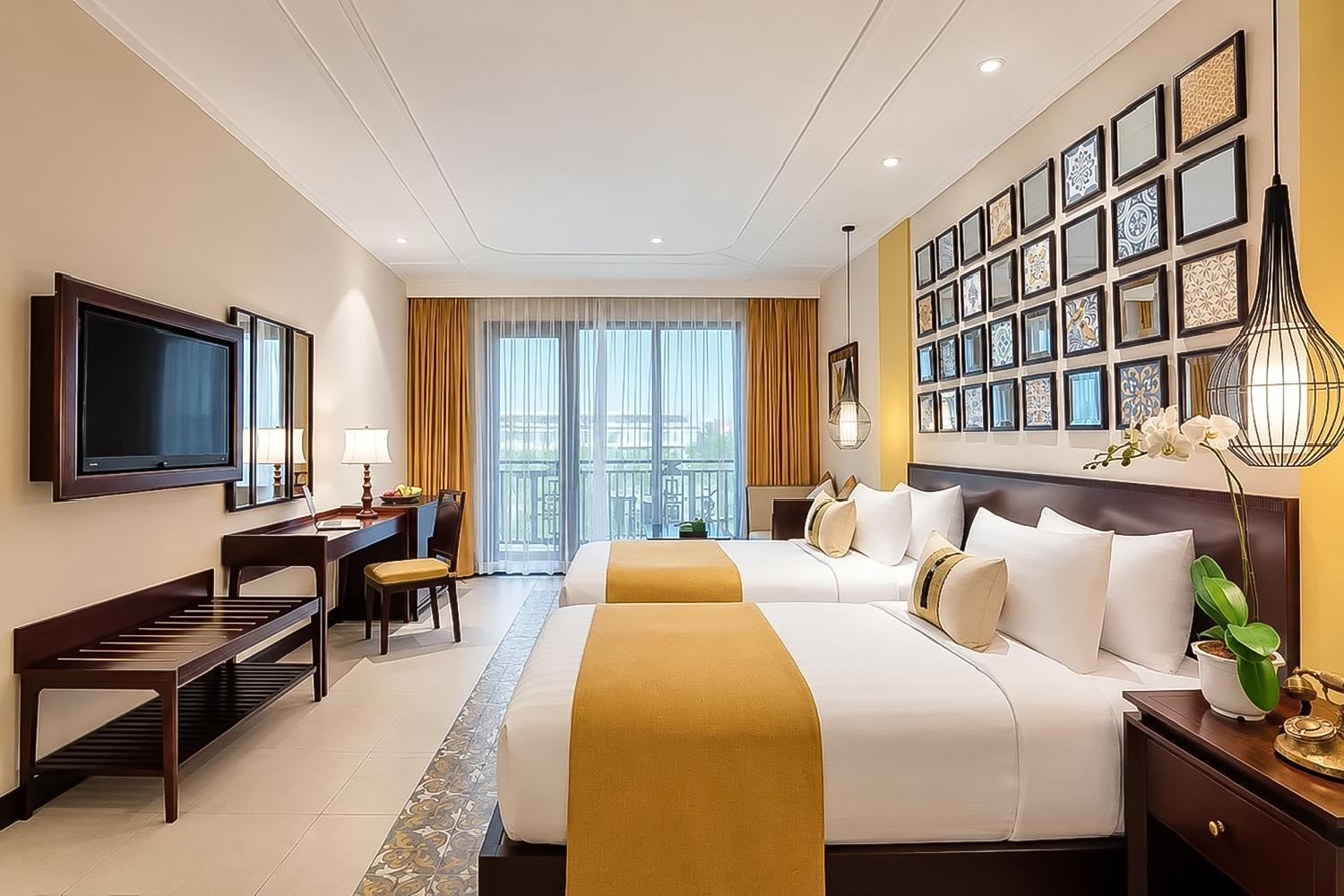 Little Suite
