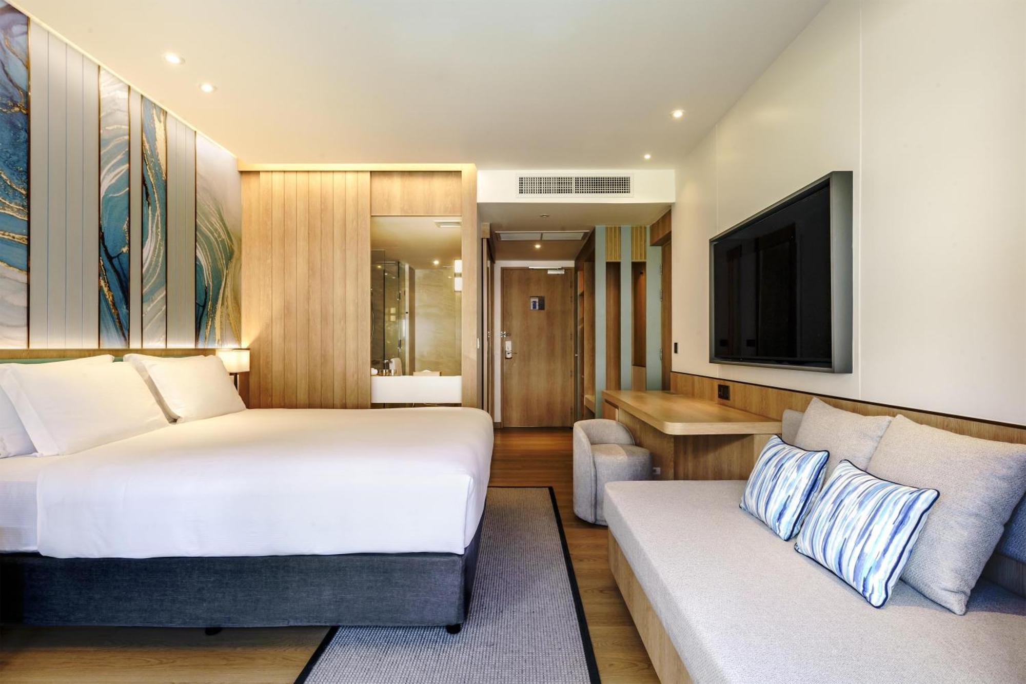 Deluxe King Room Balcony