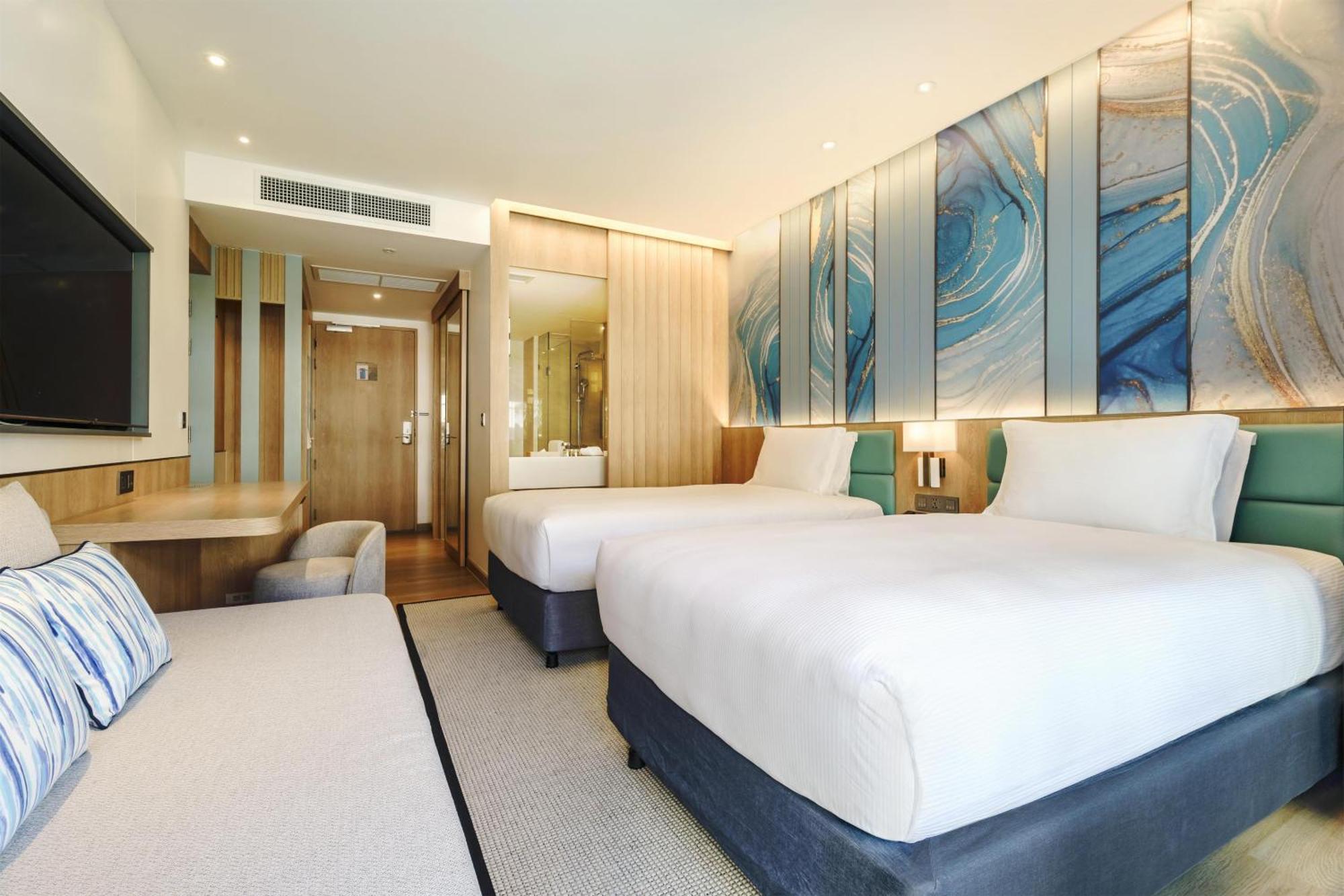 Deluxe Twin Room Balcony