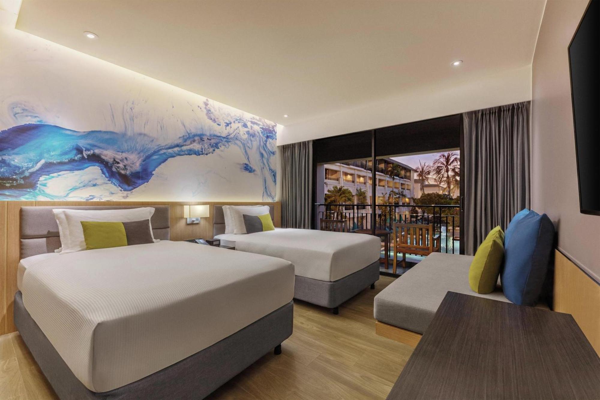 Deluxe Twin Room Balcony
