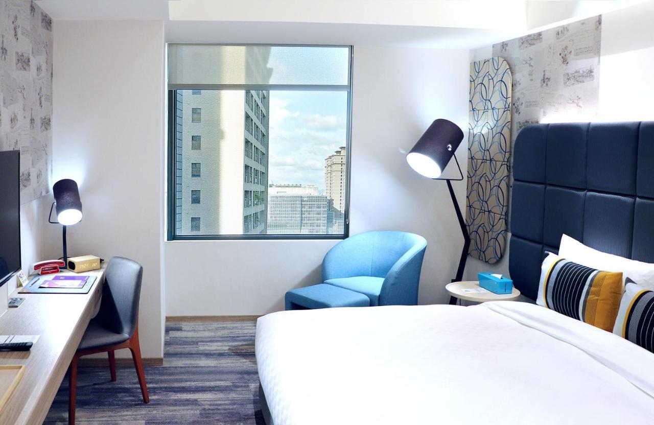 Deluxe Double Room,766735846:JPEG