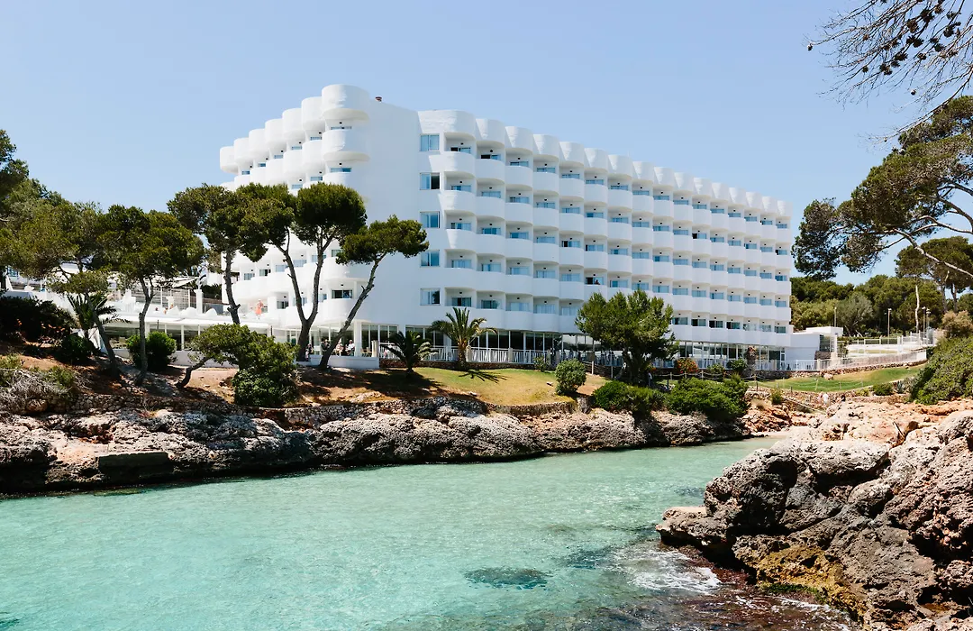 Aluasoul Mallorca Resort - Adults Only - Hyatt Inclusive Collection-1