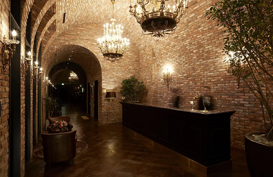 9 Brick Hotel-1