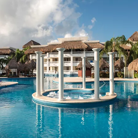 Grand Riviera Princess-3
