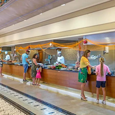 Royal Holiday Palace-2