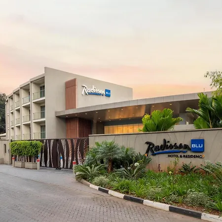 Radisson Blu Hotel & Residence Nairobi Arboretum-3