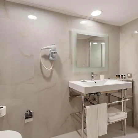 Limak Lara Deluxe Hotel & Resort Antalya-3