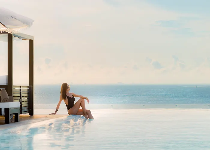 The Fives Downtown Hotel & Residences, Curio Collection By Hilton