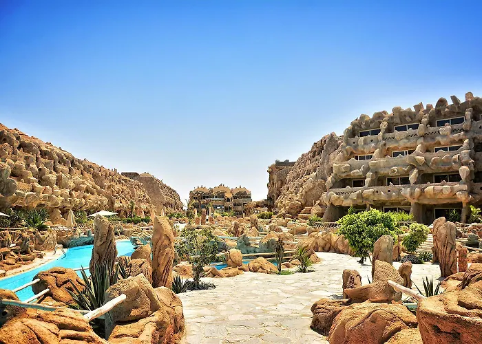 Caves Beach Adults Only