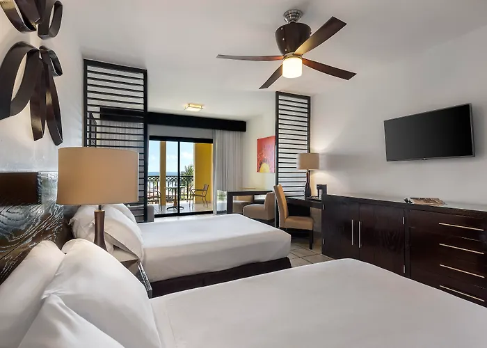 El Beso at Ocean Coral&Turquesa All Inclusive