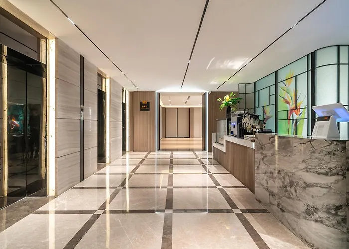 Hotel with view: Ssaw Boutique Hotel Shanghai Bund