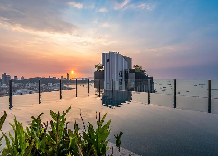 Base Pattaya By Nami