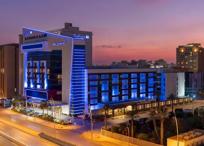 Radisson Blu And Convention Center, Minhal