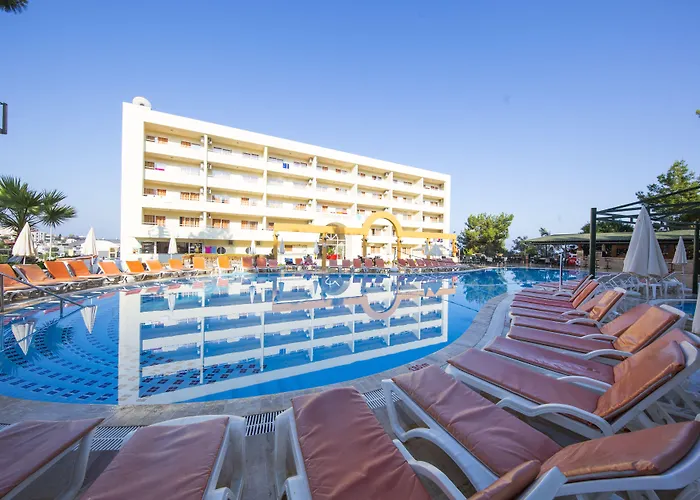 Tuntas Family Suites