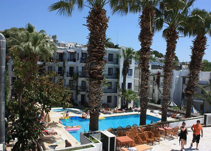 Hotel Am Strand Sami Beach
