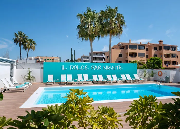 Plaza Boutique - Adults Only.