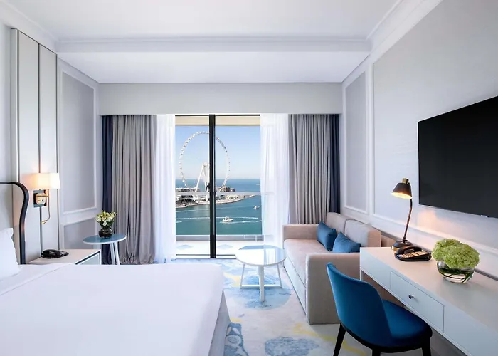 Luxury hotel only: Sofitel Dubai Jumeirah Beach