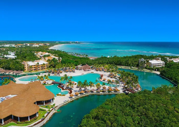 Waterpark hotels Grand Palladium Select White Sand & Spa