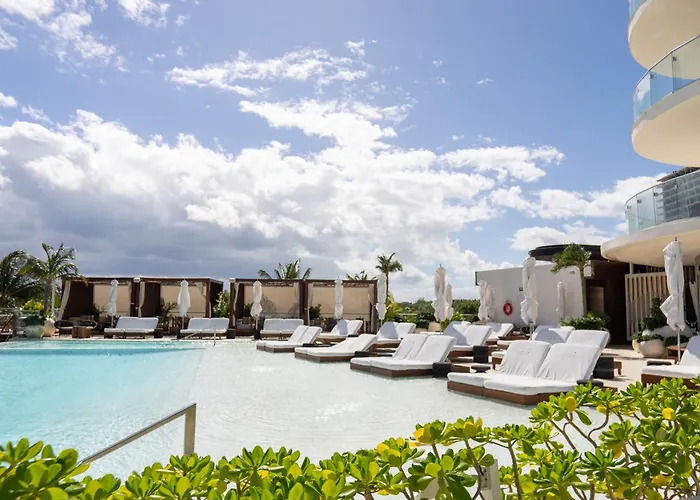 SLS Cancun
