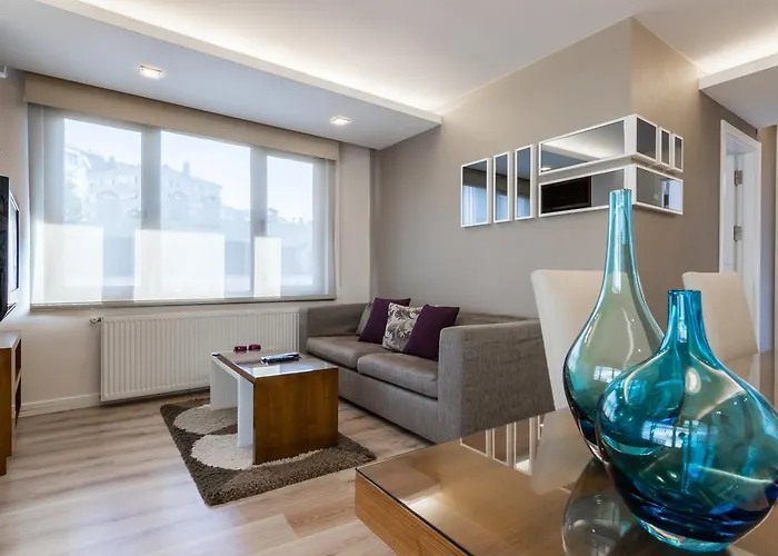 Aura Suites